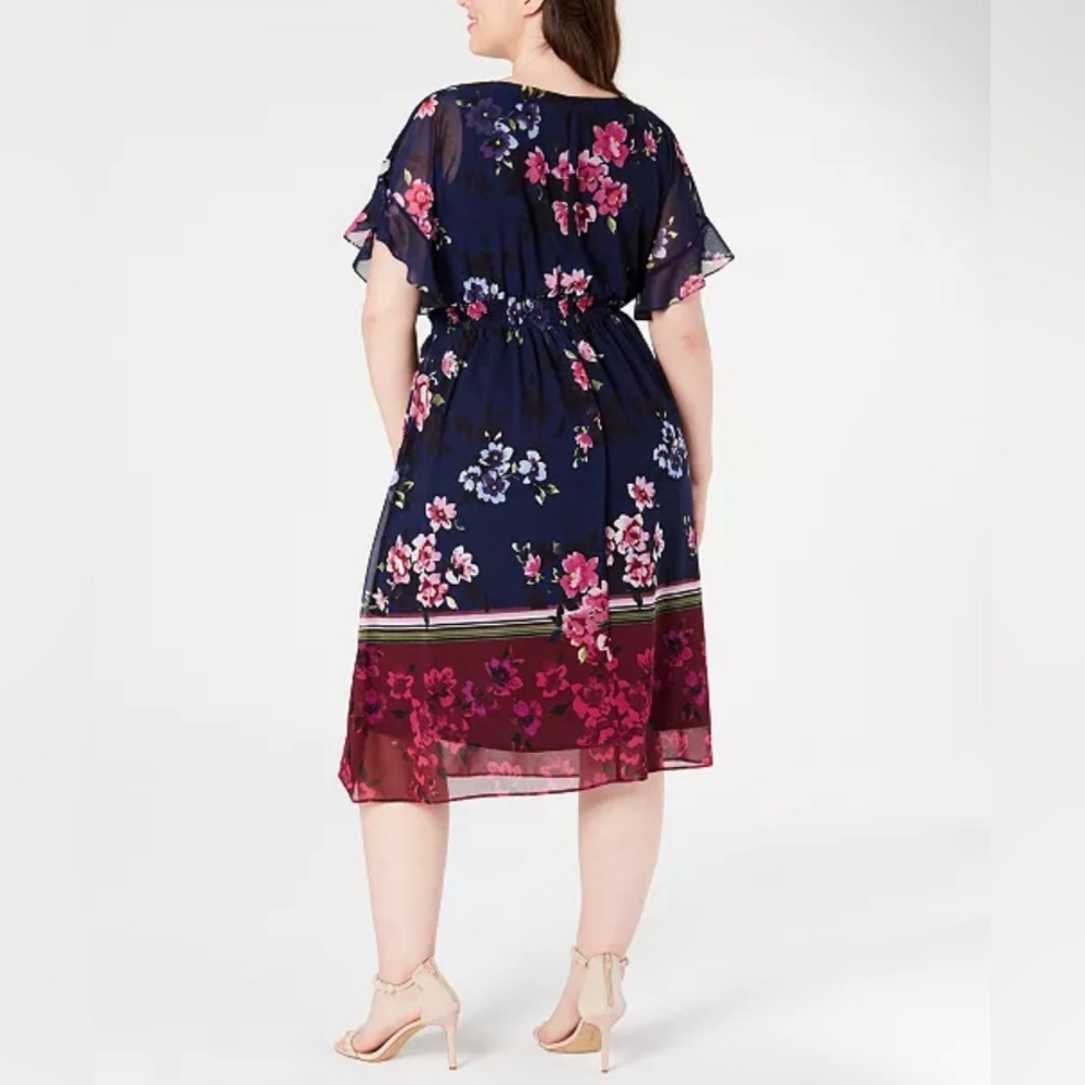 Taylor Woman Plus Size Printed Smocked Midi Dress Floral Size 18W - Picture 3 of 10